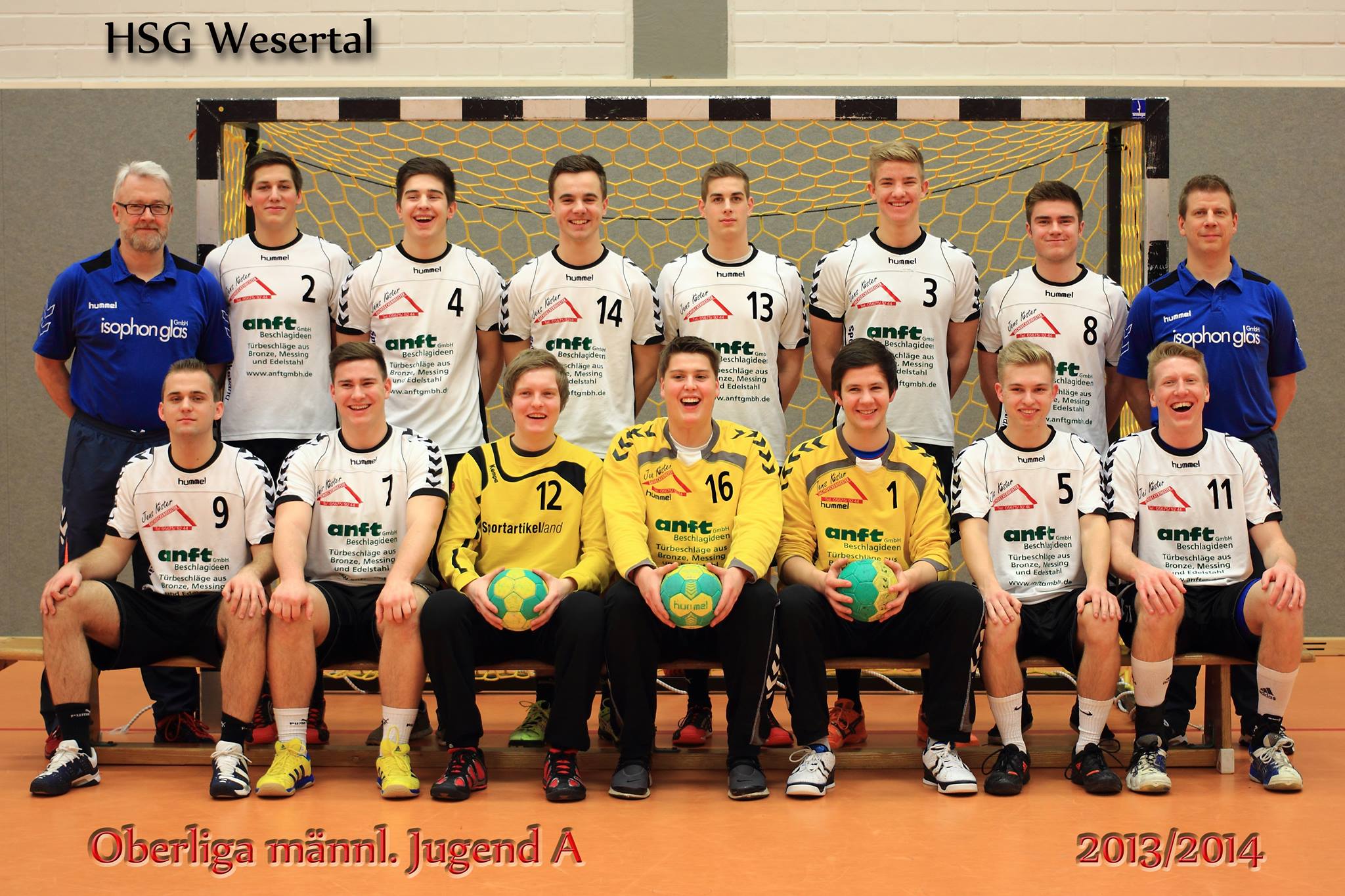 Hinten v.li.: Trainer Frank Rossel, Nico Köster, Jan Kulp, Jannik Brunst, Norman Dalfuß, Franco Rossel, Jonathan Schwedler, Co-Trainer Andreas Schwarz. Vorne v.li.: Daniel Knops, Maximilian Simon, Alexander Dippel, Niclas Meier, Gero Gertenbach, Artur Müller, Tim Schräder